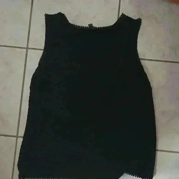 🌻NWOT Classic Navy Banana Republic Cross-Back Shell SMALL - Picture 4 of 5